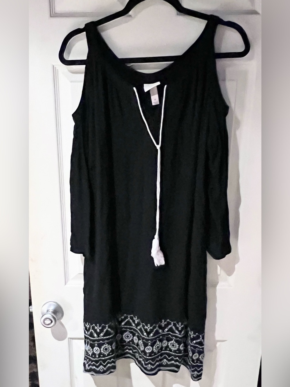 Knox Rose Black Cold Shoulder Midi Dress with White Tassel and Embroidered Hem
